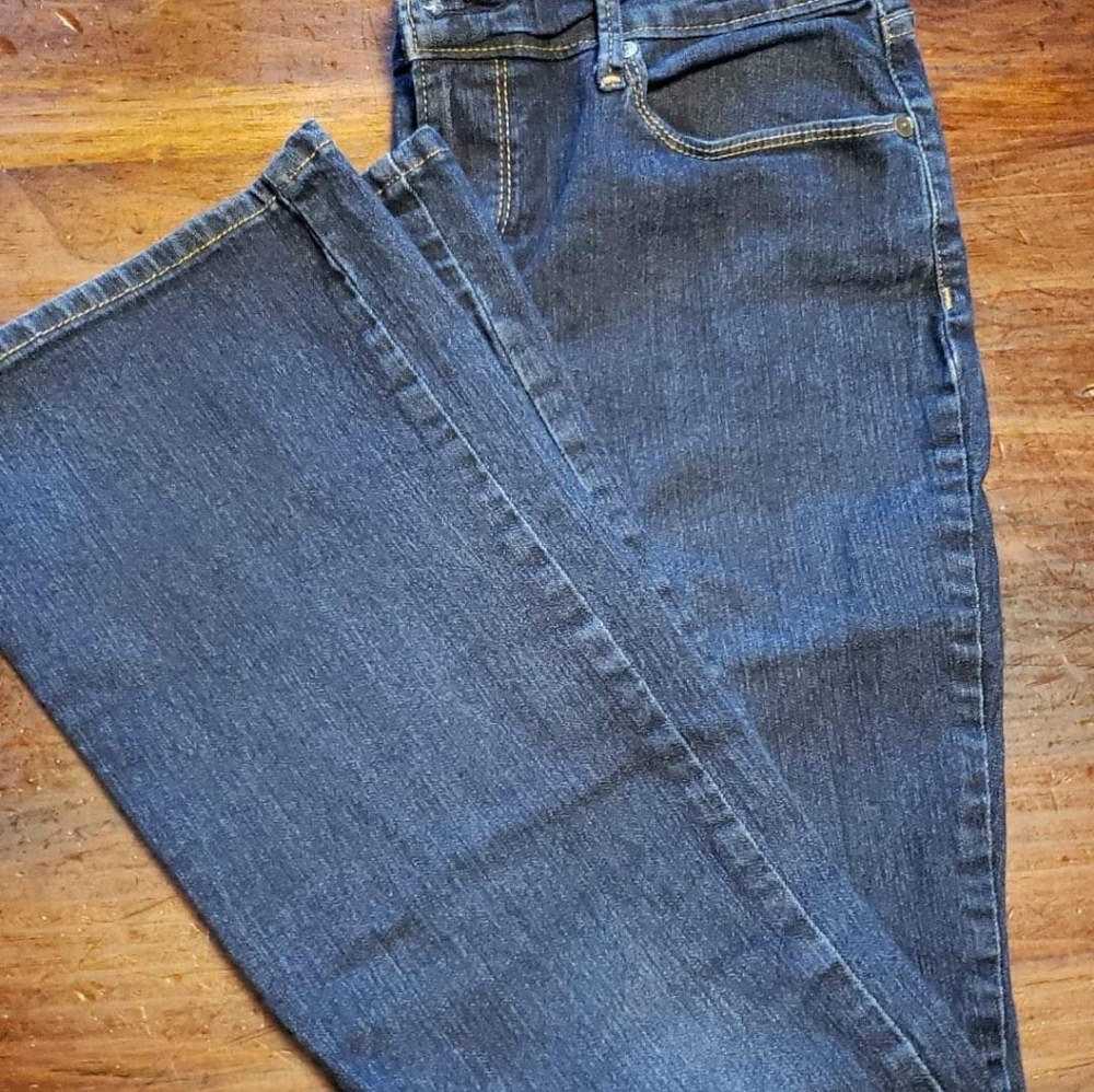 Levi's Denizen Modern Boot Cut size 12